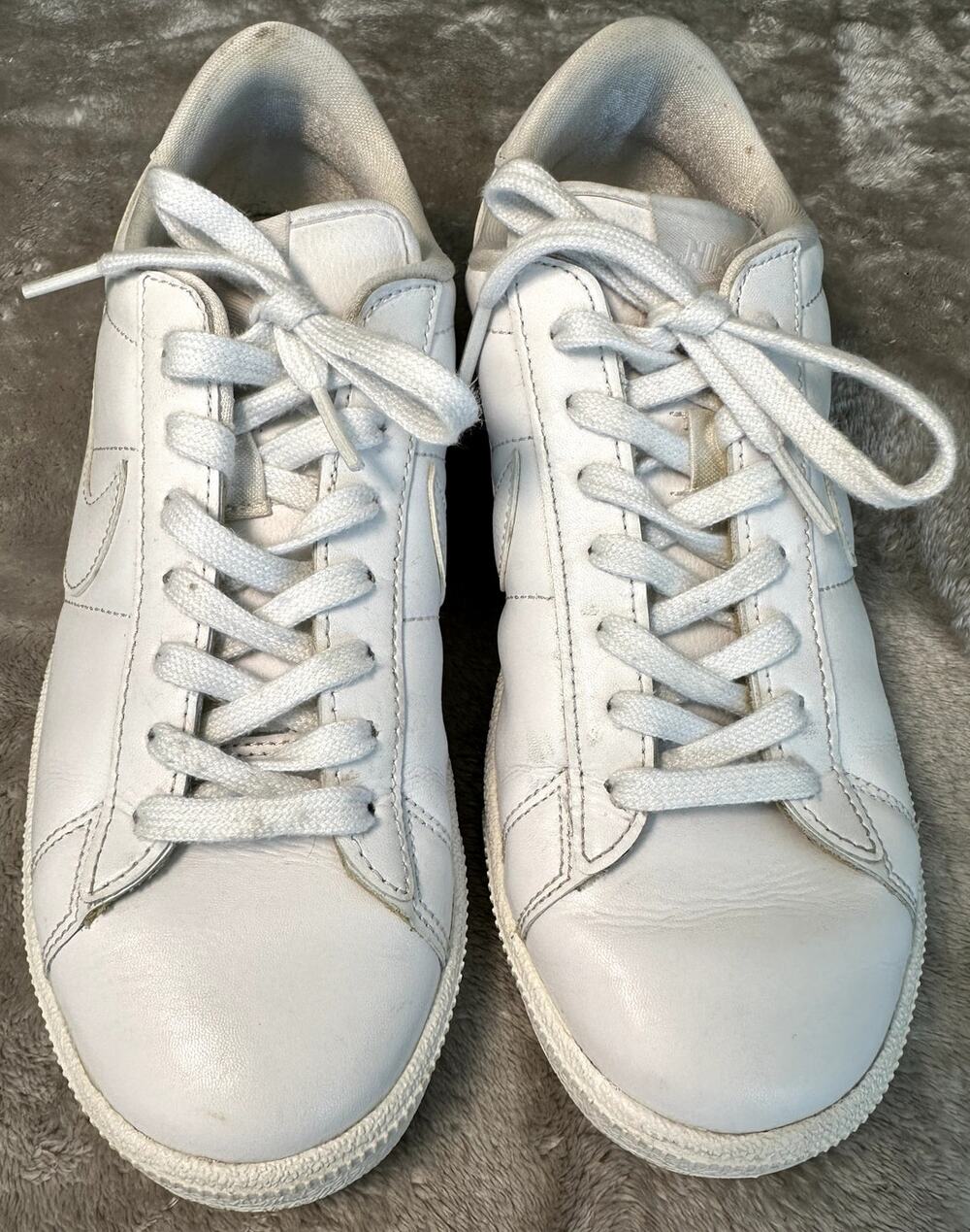 Nike Court Royale White Casual Sneakers Tennis Shoes Womens Size 9 312498-129